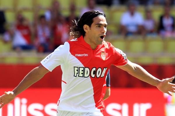 Falcao sigue enrachado con su nuevo equipo francés. (Foto Prensa Libre: AFP)