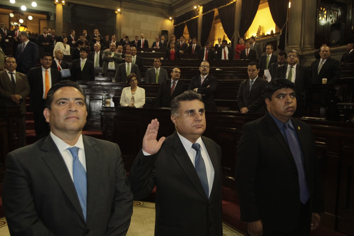 Manuel Duarte fue juramentado por el Congreso en julio pasado. (Foto Prensa LIbre: Hemeroteca PL)