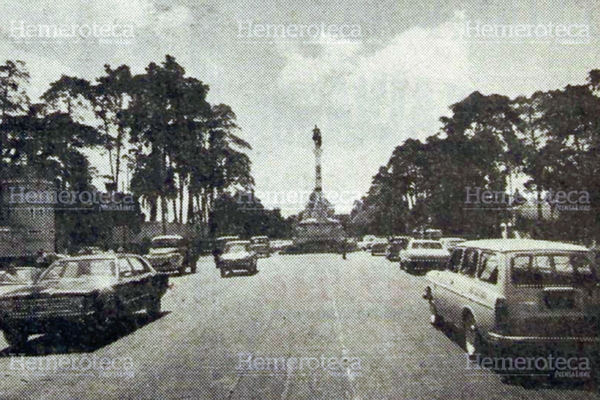 Avenida de La Reforma en la década de los setenta. Foto: Hemeroteca PL