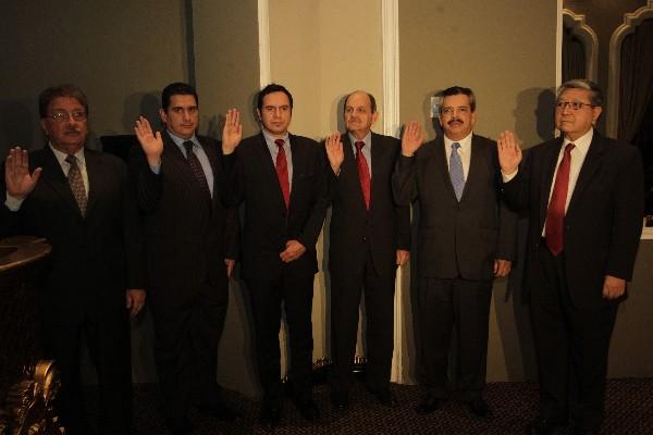 Juan Ortiz, secretario; Mario Alejandro Sandoval, presidente; Rodolfo Jiménez, vicepresidente;  Fernando Villanueva, vocal;  Édgar Archila, tesorero, y  Eduardo Liu, vocal,  integran la nueva  directiva.