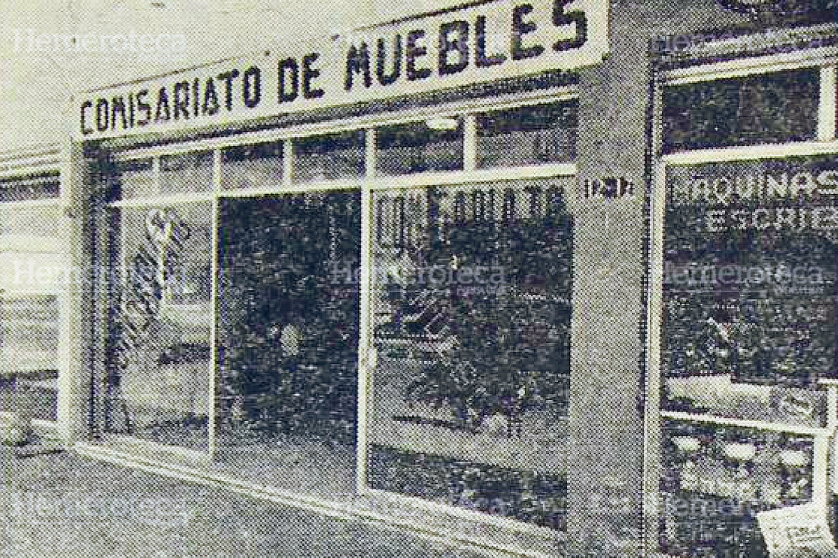 Fachada del Comisariato de Muebles ubicado en la Calle Martí. Foto: Hemeroteca PL