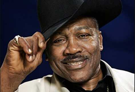 Muere de cáncer a los 67 años el ex campeón de boxeo Joe Frazier. (Foto Prensa Libre: Archivo)