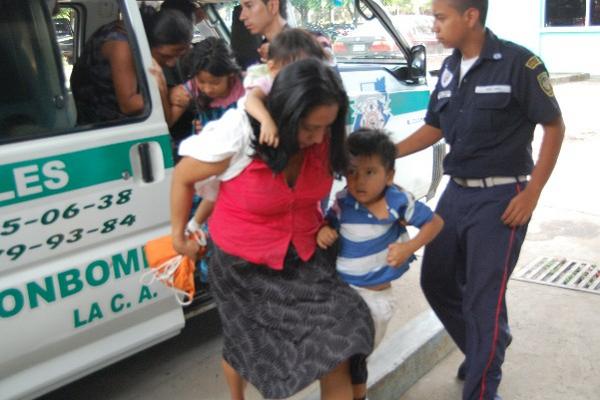 Intoxicados llegan    a centro asistencial.