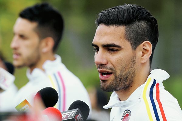 Radamel Falco ofreció una conferencia de prensa en Bogotá, Colombia. (Foto Prensa Libre: AP).