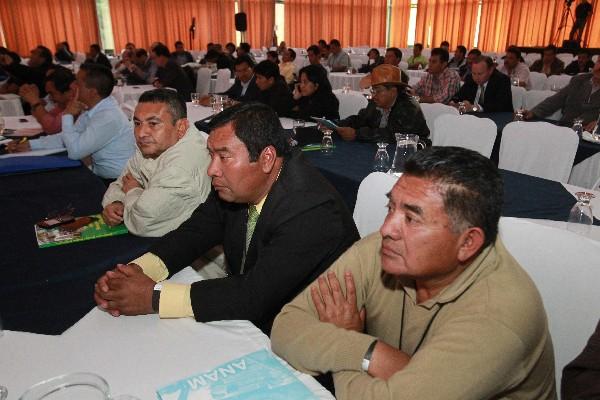 ALCALDES DE todo el país  participan en conferencias al inicio de la asamblea anual de la Anam, que concluye hoy con la elección de la junta directiva.