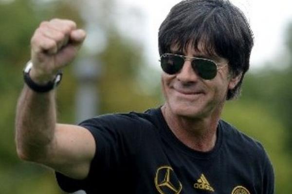 Joachim Löw continuará al frente de la selección de Alemania. (Foto Prensa Libre: AFP)