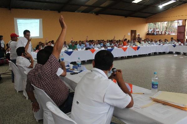 Reunión de alcaldes en Gobernación Departamental de Suchitepéquez.