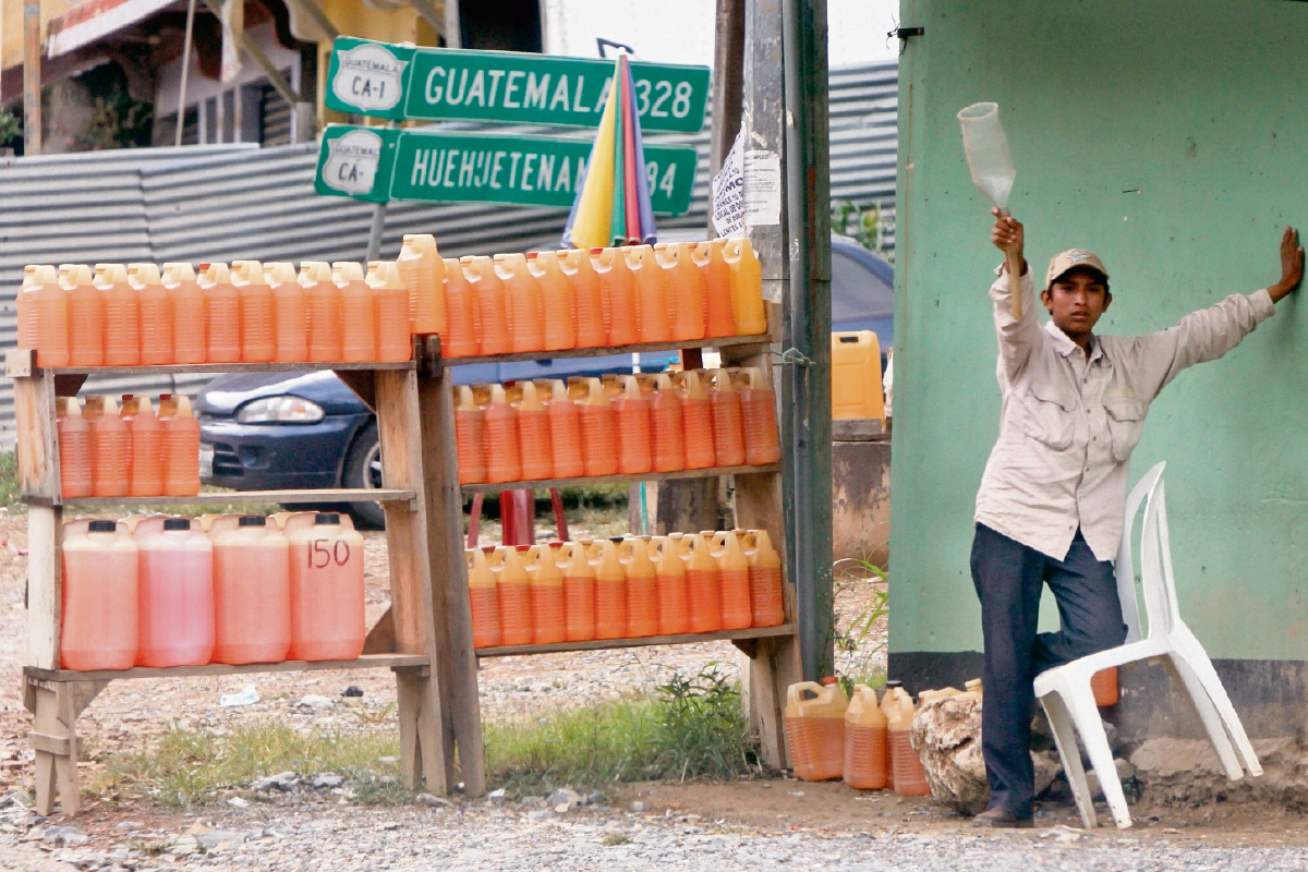 Se gastan 755 millones de galones mensuales de combustible