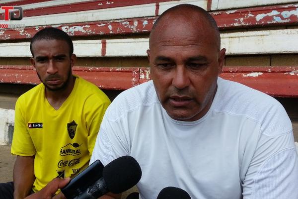 Richard Preza, técnico del Deportivo Coatepeque. (Foto Prensa Libre: Hemeroteca PL)