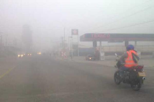 Niebla cubre del departamento. (Foto Prensa Libre: Mynor Toc)