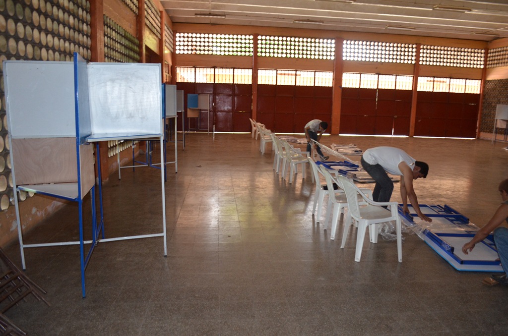 Uno de los centros de votación que será utilizado el domingo próximo en Retalhuleu. (Foto Prensa Libre: Jorge Tizol)