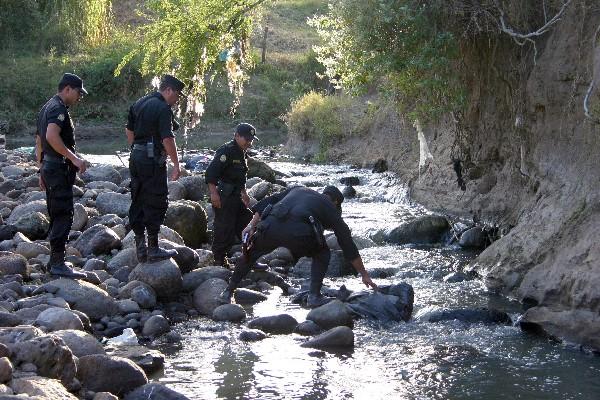 Nelson Orlando Juárez Sagastume fue encontrado en  el río  Tincontín, Jalapa.