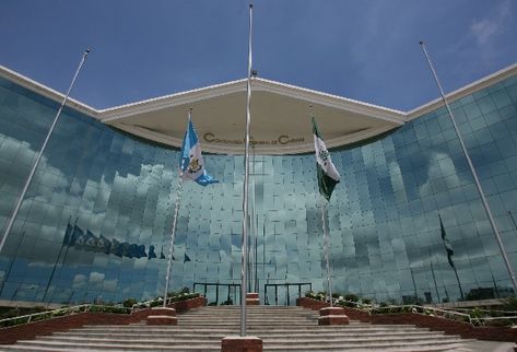 Las deficiencias en el trabajo de la Contraloría representan retos para el próximo encargado de esta dependencia. (Foto Prensa Libre: Archivo)