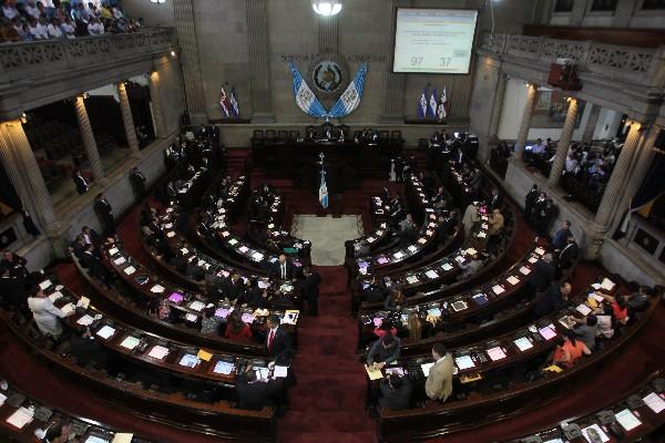 Alcaldes buscarían apoyo de los diputados para que no ratifiquen el Presupuesto del 2015.