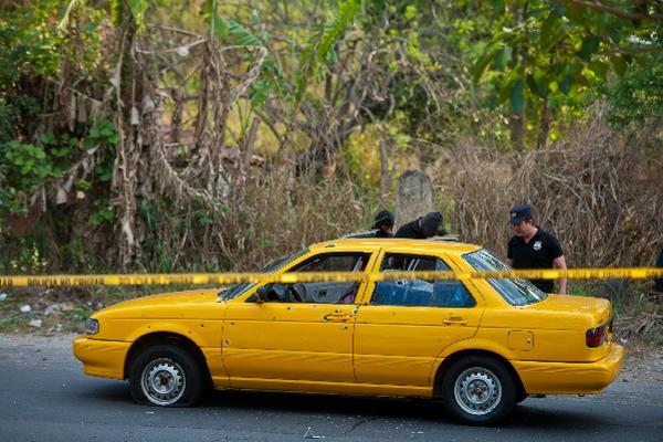 En El Salvador existe una tregua  entre las pandillas, pero la violencia continúa.(Foto Prensa Libre: AFP)