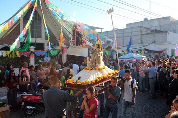 La imagen de Jesús de la Buena Esperanza, venerada en Jalapa, fue llevada en hombros este domingo.<br _mce_bogus="1"/>