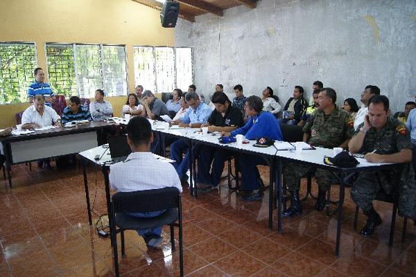 Durante la última reunión del COE varios de sus miembros se quejaron de que en la bodega de la Conred no hay  agua ni raciones frías   para atender emergencias.