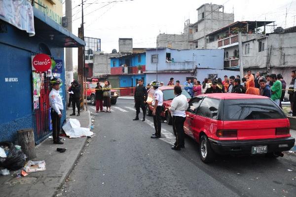 Willian Aroldo Cardona fue atacado ayer por sujetos, a las 6 horas, en la colonia La Ruedita, zona 3 capitalina.