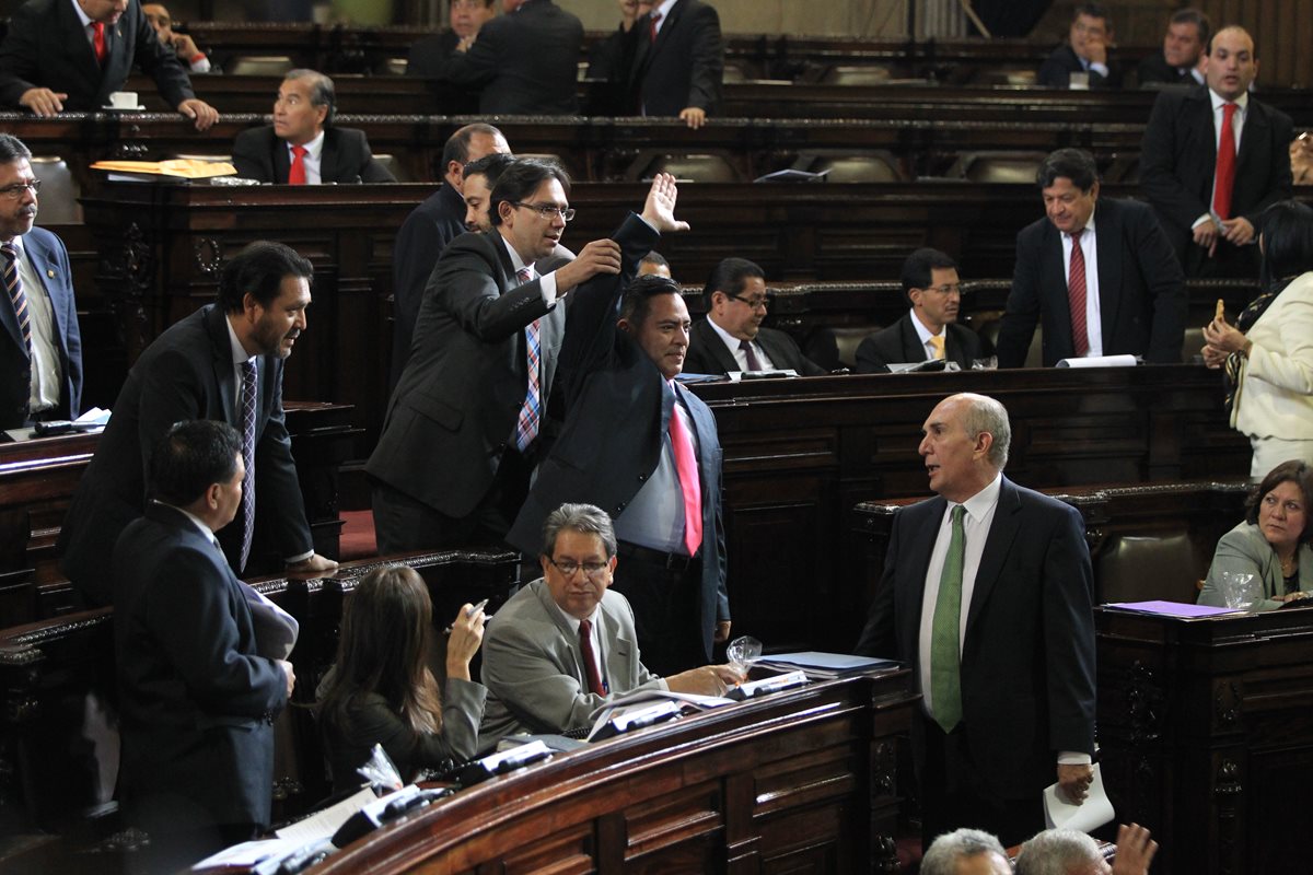 Diputados son convocados para sesionar en diciembre. (Foto Prensa Libre: Hemeroteca PL)