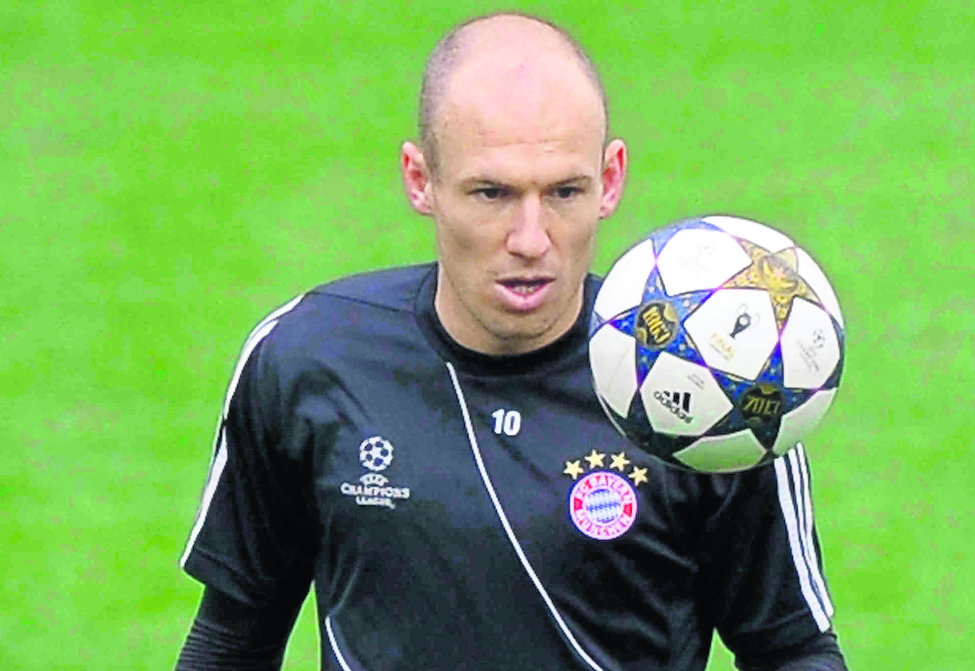 Arjen Robben no se ejercitó hoy con el Bayern Múnich, que jugará el miércoles frente al Atlético de Madrid. (Foto Prensa Libre: AP)