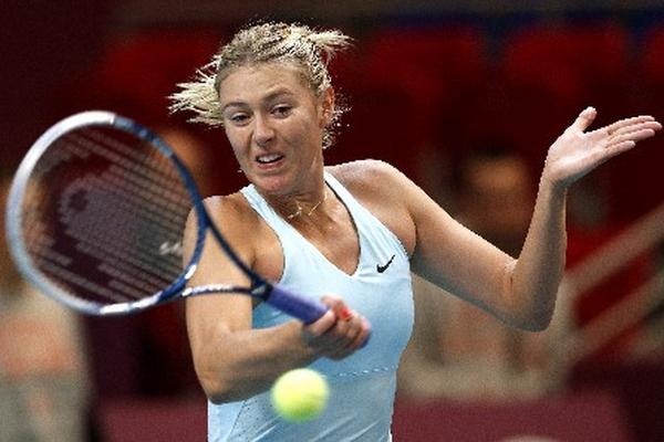 Maria Sharapova se clasificó a los cuartos de final del Abierto GDF Suez. (Foto Prensa Libre: AFP)