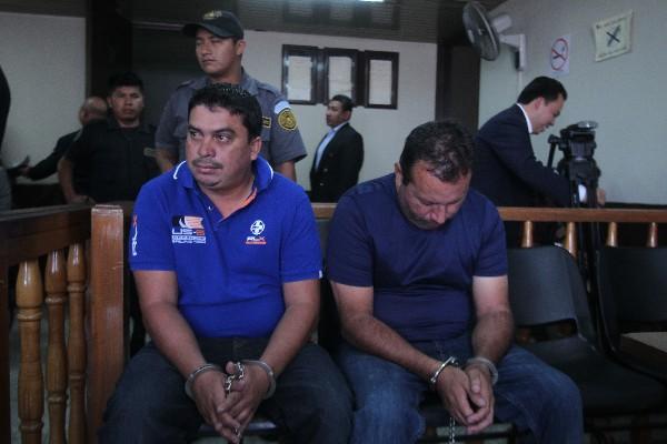 Gregorio Ramírez Coria y Francisco Inestroza García,  presuntos  narcotraficantes, quienes fueron capturados el  pasado fin de semana en  la zona 10 (Foto Prensa Libre: P. Raquec)