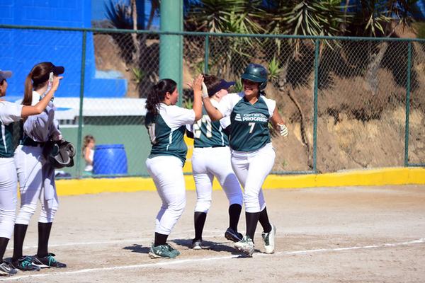 Cementos Progreso buscará ganar la serie de los playoffs para levantar su tercer título consecutivo. (Foto Prensa Libre: Rodrigo Navarro)