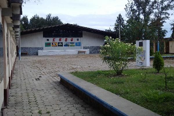 Instalaciones de la ENRO,  en Monjas, Jalapa, donde se deben presentar los aspirantes.