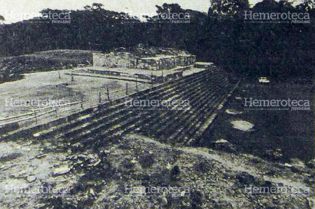 Complejo arqueológico Quiriguá es restaurado luego de sufrir daños en el terremoto de 1976. (Foto: Hemeroteca PL)