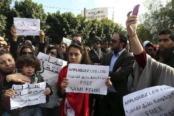 Túnez ha sido escenario de varias protestas en las últimas semanas quienes demandan más seguridad. (Foto Prensa Libre: EFE)