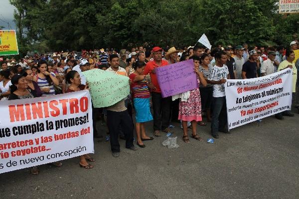 PROTESTA REUNIÓ  a   pobladores de 96 comunidades de Nueva Concepción, Escuintla.