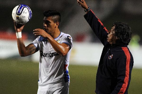 Rafa Morales se convirtió en el zaguero más efectivo. (Foto Prensa Libre: César Pérez)