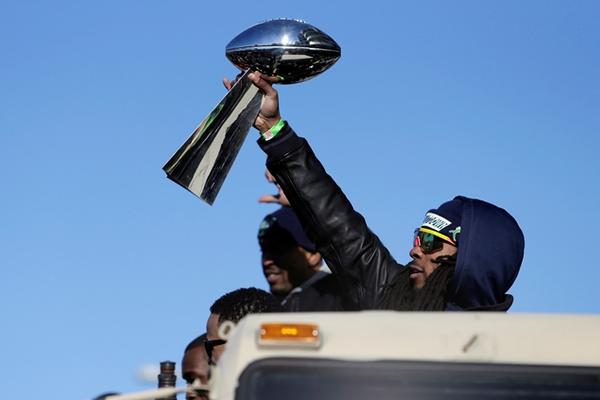 Seattle festeja el título de los Seahawks. (Foto Prensa Libre: AP)