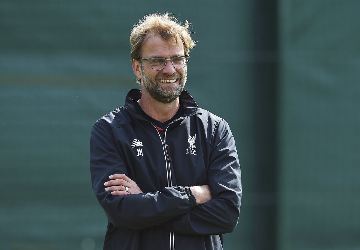 Klopp busca su primer título europeo con el cuadro del Liverpool. (Foto Prensa Libre: EFE)