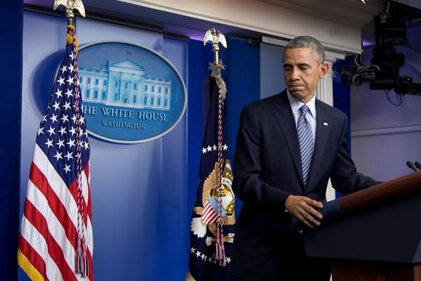 Obama termina su declaración sobre el veredicto del jurado de Ferguson. (Foto Prensa Libre: AFP)