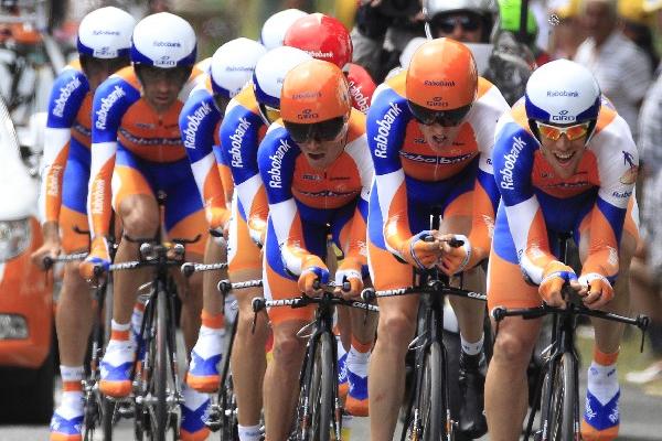 Ciclistas del Rabobank ya no tendrán el patrocinio de este marca. (Foto Prensa Libre: AFP)