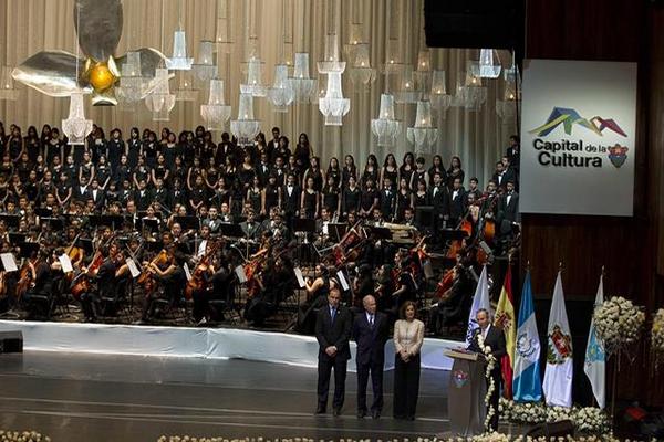 Acto de nombramiento de Guatemala Capital Iberoamericana de la Cultura 2015. (Foto Prensa Libre: AP)