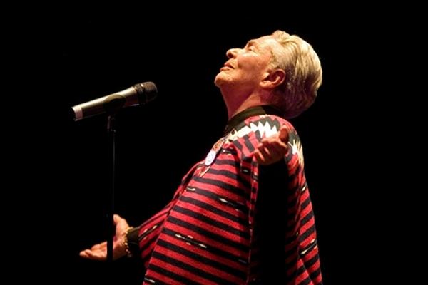 Foto de archivo de una presentación de Chavela Vargas en Guadalajara, México.  (Foto Prensa Libre: AP)