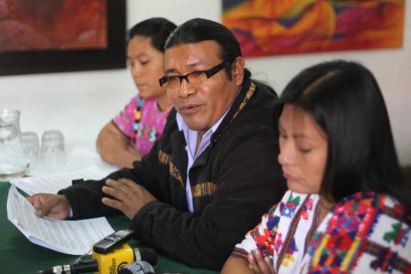 Mario Itzep, coordinador del Observatorio, explicó los problemas que afrontan los pueblos indígenas y denunció que el Gobierno no tiene voluntad para solucionarlos.