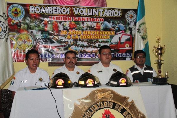 Socorristas anuncian evento de atletismo.