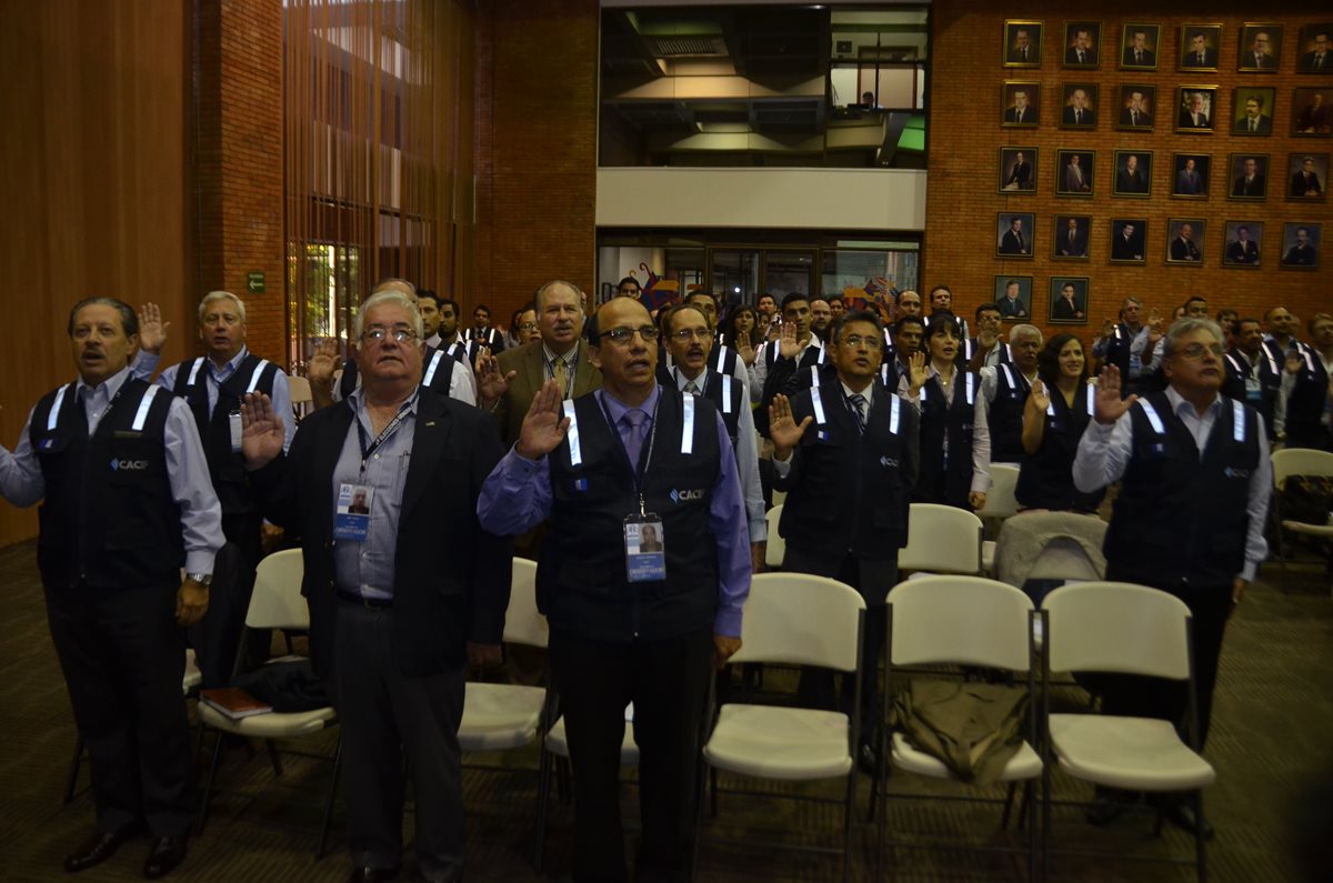 Los observadores son parte de misiones internacionales y entidades nacionales. (Foto Prensa Libre: Hemeroteca PL)