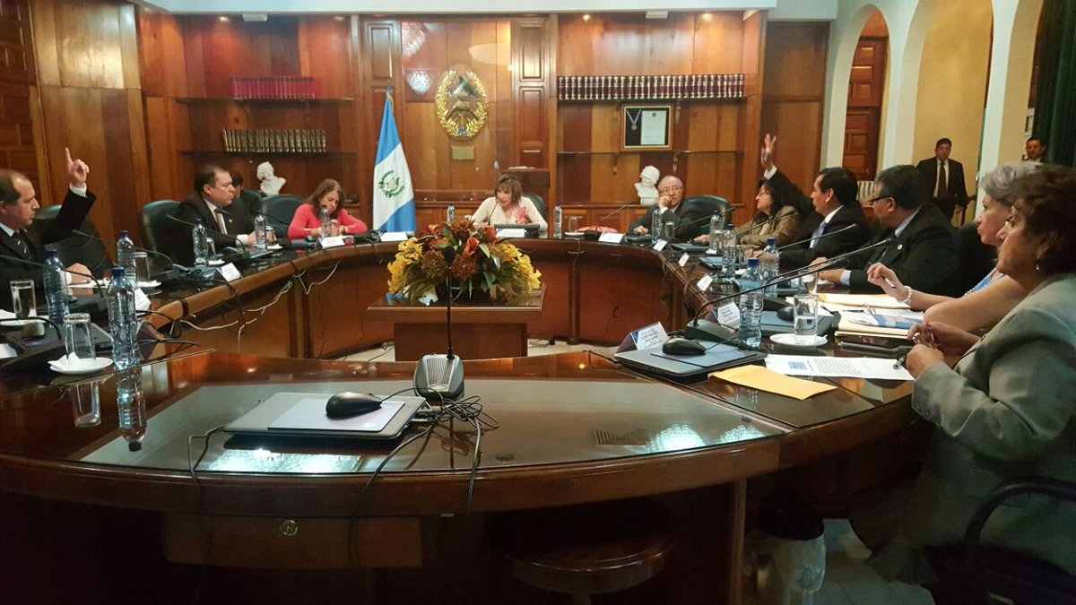 Han pasado nueve votaciones y no hay un designado para presidir a la CSJ. (Foto: Organismo Judicial)