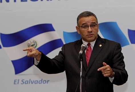 El presidente de El Salvador, Mauricio Funes. (Foto Prensa Libre: Archivo)