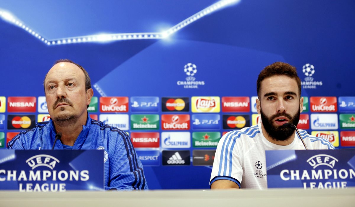 Rafa Benítez y Dani Carvajal se muestran positivos previo al inicio de la Champions League. (Foto Prensa Libre: EFE)