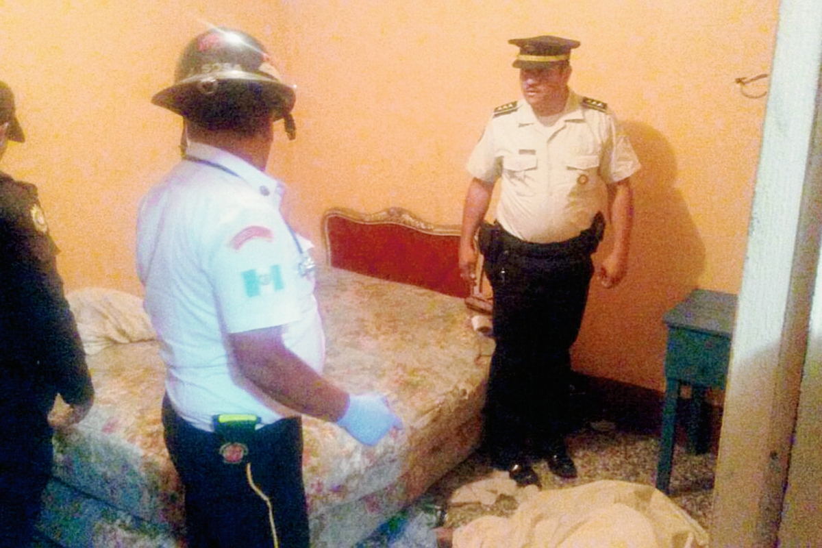 El cadáver de una mujer fue localizado en la habitación de un hotel en la zona 11