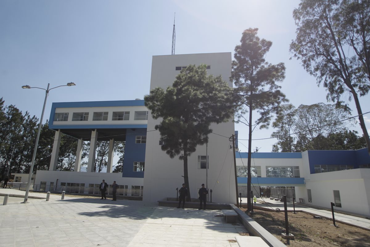 El nuevo Hospital Nacional se ubica en el kilómetro 21.5 de la ruta al Pacífico, en jurisdicción de Villa Nueva. (Foto Prensa Libre: Hemeroteca PL)