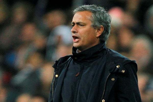 José Mourinho, entrenador del Real Madrid, cumplirá ante el Málaga su partido número 400 como técnico. (Foto Prensa Libre: AP)