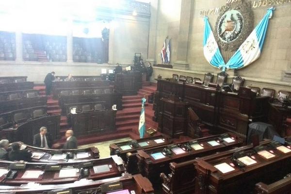 Congreso Suspende Sesión Plenaria Por Falta De Quórum