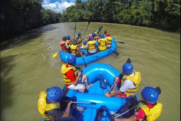 Actividades como el rafting pueden practicarse en ríos como el Cahabón, en Alta Verapaz.