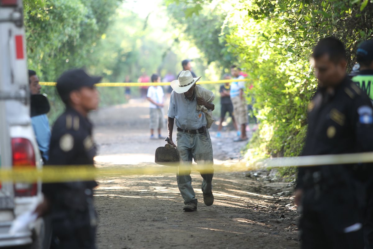 Homicidios descienden en número, pero persiste la crueldad manifestada en desmembramientos. (Foto Prensa Libre: Hemeroteca PL)